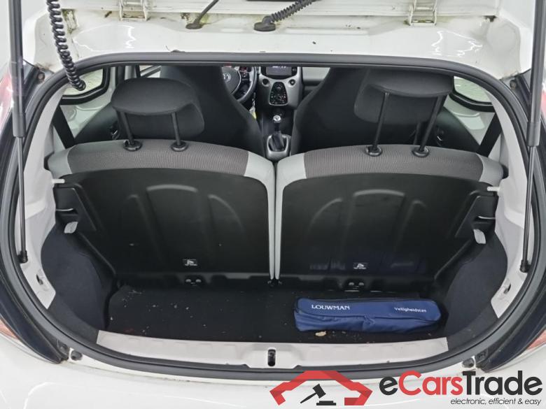 TOYOTA Aygo 1.0 VVT-i x-nav 5D 51kW #5