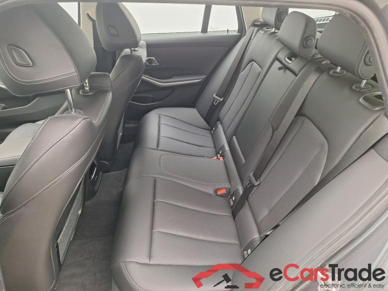 BMW, 3-serie Touring '18, BMW 3 Reeks Touring 316dA (90 kW) 5d #4