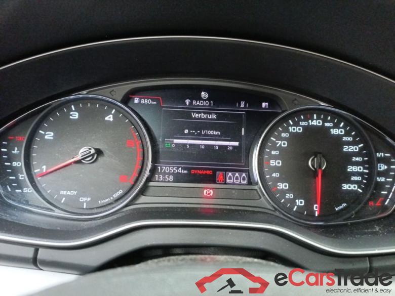 Audi Q5 35 TDI 5d #6