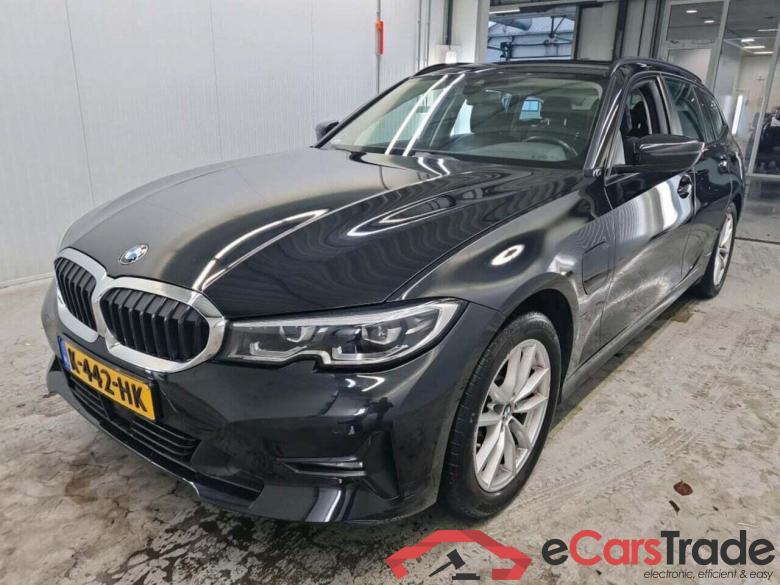 BMW 3-serie Touring 330e eDrive Edition #1