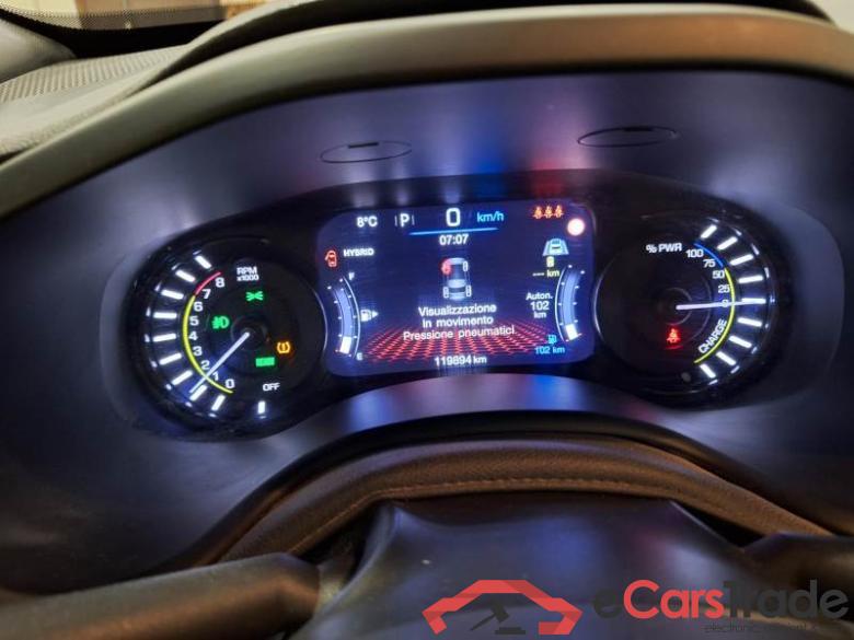 JEEP RENEGADE / 2018 / 5P / SUV 1.3 T4 PHEV 190CV LIMITED 4XE AUTO #4