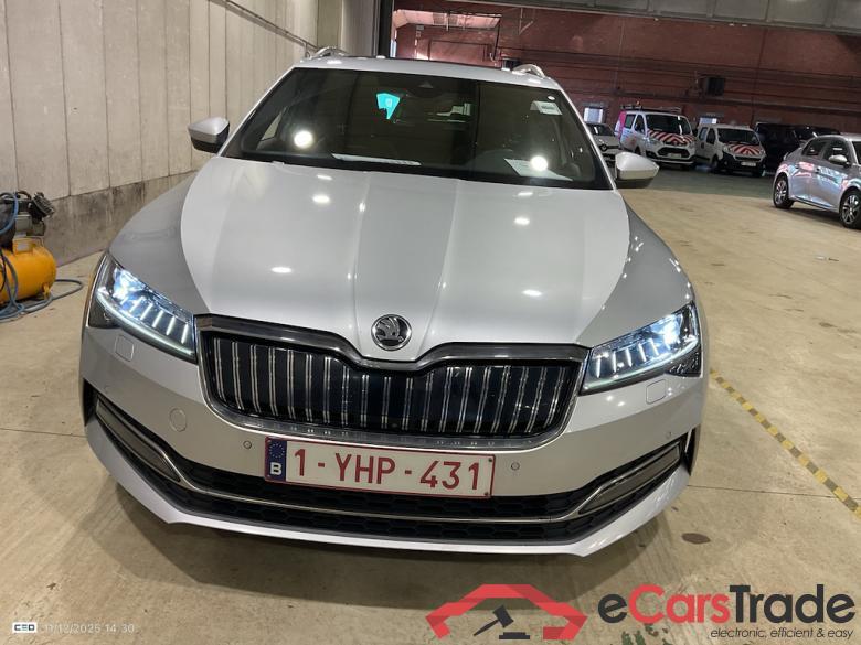 SKODA SUPERB COMBI - 2019 1.4 TSI PHEV L&K DSG #2