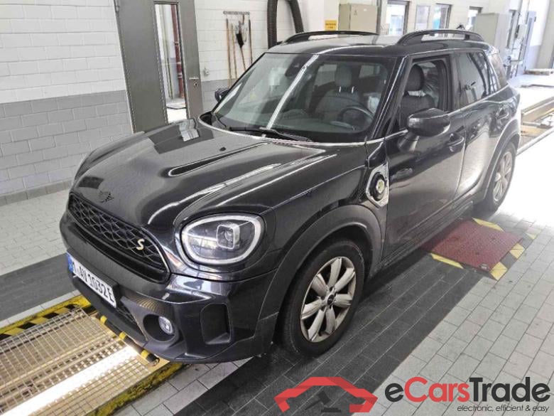 MINI Countryman (F60)(2017->) DE - SUV5 SE EU6d, Cooper SE ALL4 Classic Trim (EU-6d)(OPF), (Facelift) 2021 - 2