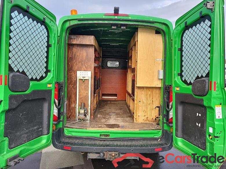 FORD Transit GB 350 130pk L3H2 Ambiente RWD 4D #5