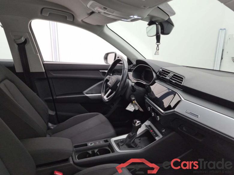 AUDI Q3 45 TFSIe PHEV Edition S-Tronic #3