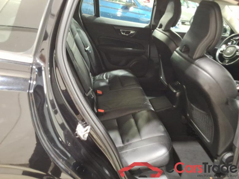 VOLVO V60 2.0 T6 RECHARGE GEARTR INSCRIPTION EXPR #5