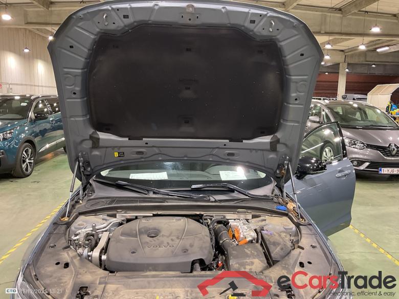 VOLVO V90 2.0 T6 PHEV PLUS DARK AUTO 4WD #6