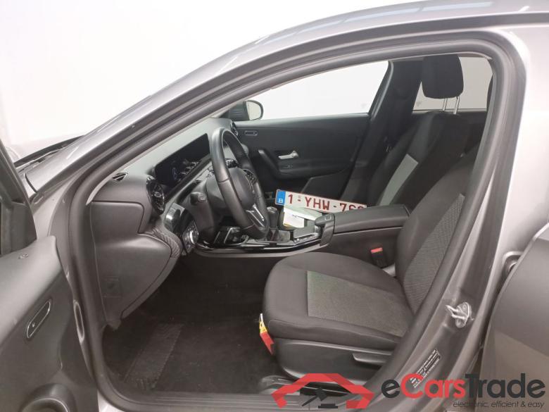 Mercedes-Benz A-Klasse A 180 d Business Solution 5d #3