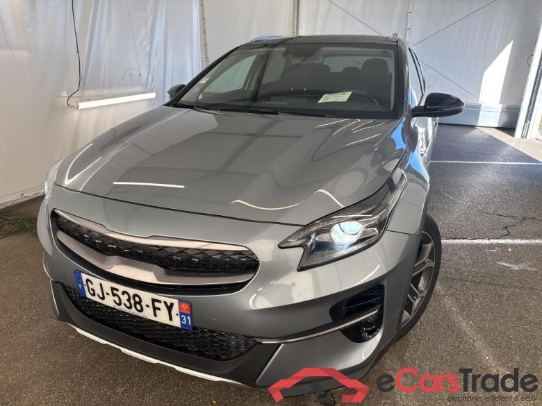 KIA XCeed / 2019 / 5P / Crossover 1.6 GDI ISG ISG PHEV DESIGN DCT6 #1