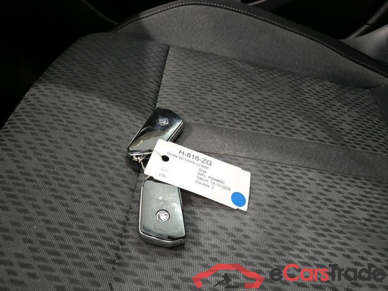 SKODA Octavia Combi 110 kW #6