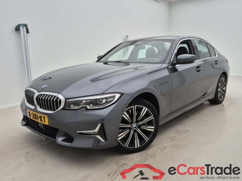 BMW 3-serie 330e eDrive Edition AUT #1