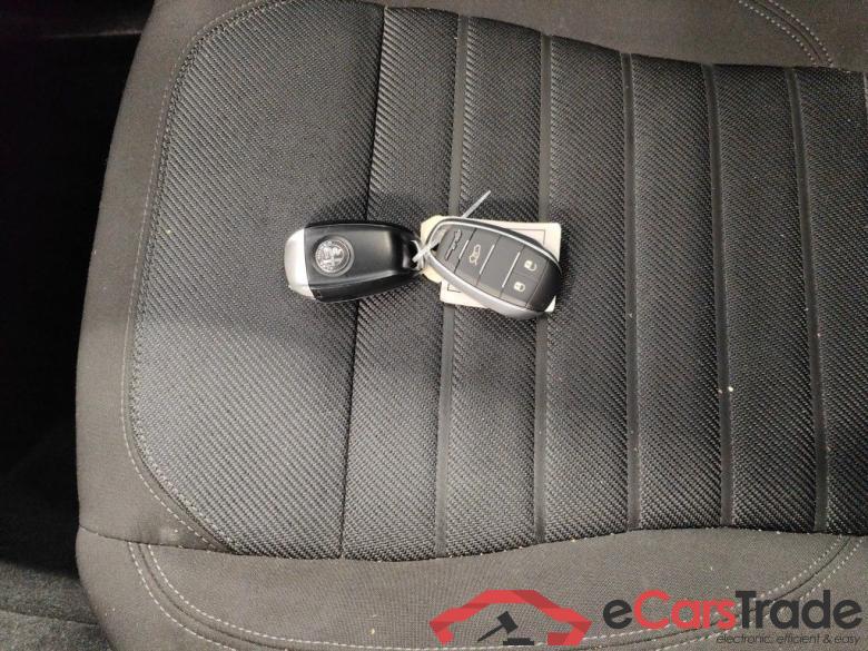 ALFA ROMEO STELVIO DIESEL - 2020 2.2 MJD 190hp AWD Super 5d #4