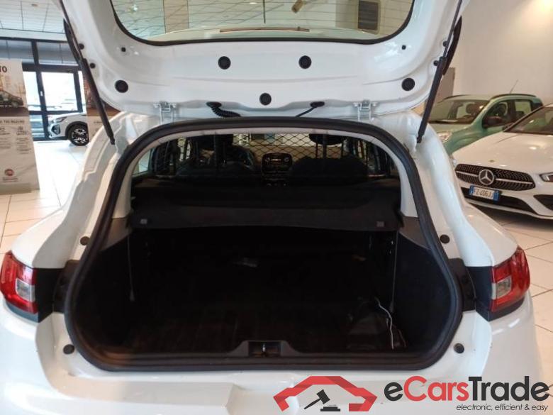 RENAULT CLIO / 2016 / 5P / BERLINA VAN 1.5 DCI 75 #5