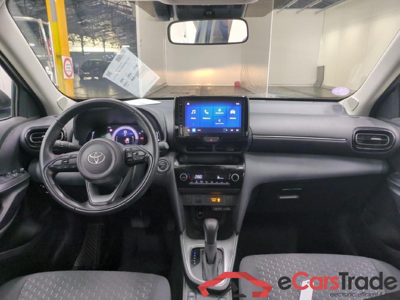 TOYOTA Yaris Cross Hybride / 2021 / 5P / SUV 1.5 HYBRID 116H DYNAMIC AUTO #5