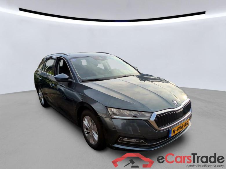 SKODA Octavia Combi 110 kW #4