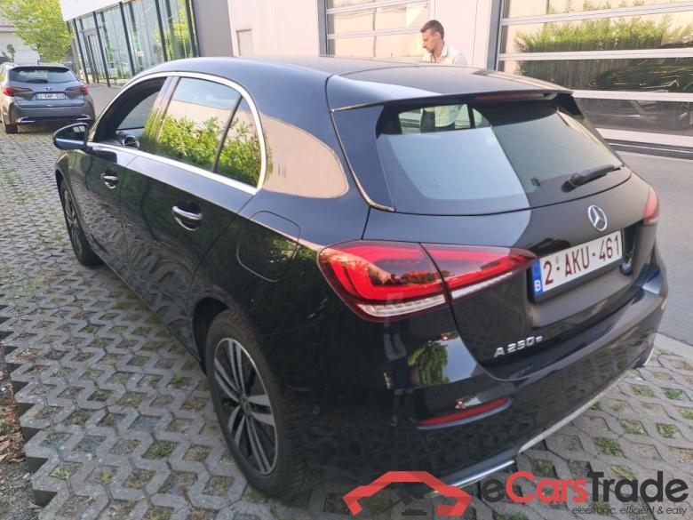 MERCEDES-BENZ CLASS A (W177) A 250 e PHEV Business Solution #3