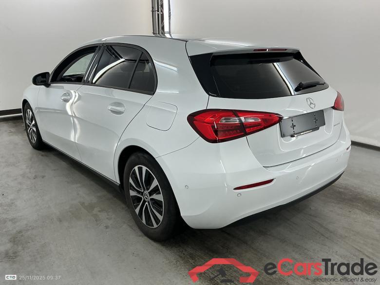 MERCEDES-BENZ CLASS A DIESEL (W177) A 180 d Business Solution #3