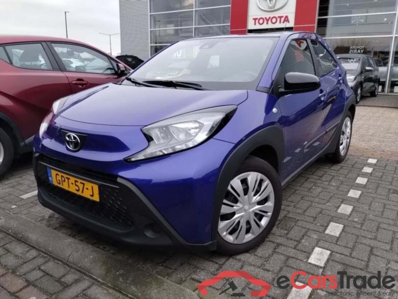 TOYOTA Aygo X 1.0 VVT-i MT Play #1