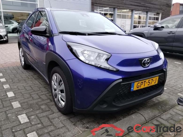 TOYOTA Aygo X 1.0 VVT-i MT Play #2