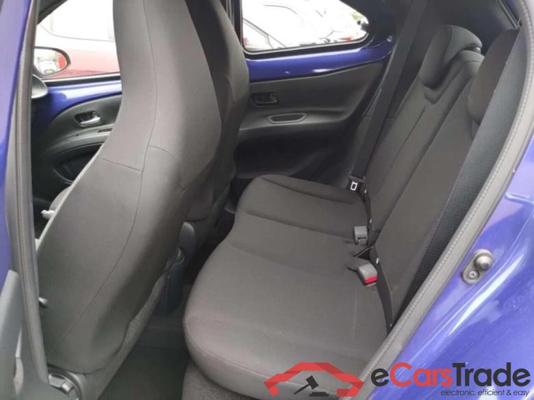 TOYOTA Aygo X 1.0 VVT-i MT Play #5