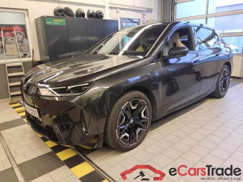BMW iX (I20)(07.2021->) DE - SUV5 xDrive40, xDrive40, 2021 - 2025 #1