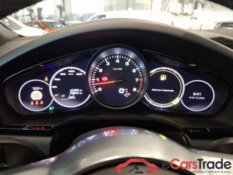 PORSCHE CAYENNE COUPE / 2019 / 5P / SUV 3.0 V6 #4