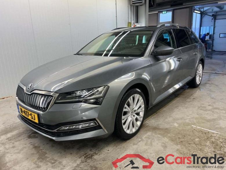 SKODA Superb Combi 1.4 TSI iV BnsEdPlus #1