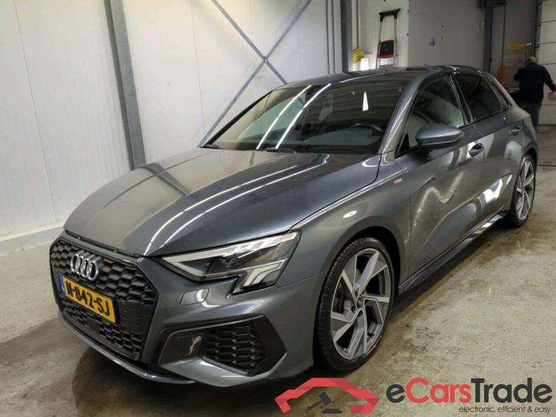 AUDI A3 Sportback 35 TFSI S edition #1