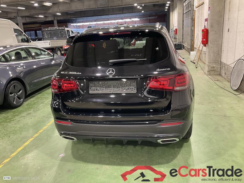 MERCEDES-BENZ GLC 2.0 GLC 300 DE 4MATIC 4WD BUS SOL AUTO #5