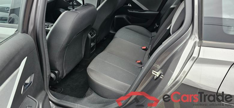 OPEL ASTRA SPORTS TOURER 1.6 Turbo Hybrid #4