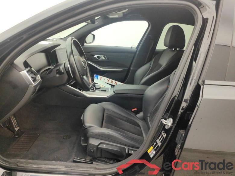 BMW 3 Reeks Berline 330e xDrive (215 kW) 4d #3