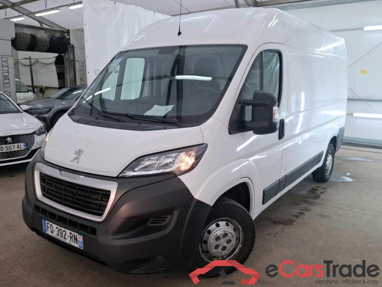 PEUGEOT Boxer / 2014 / 4P / Fourgon tôlé BlueHDi S&S 165 PREMIUM 335 L2H2 #1