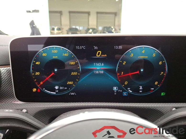 MERCEDES-BENZ CLA-klasse Shooting Brake 200 Business Sol. Luxury DCT #4