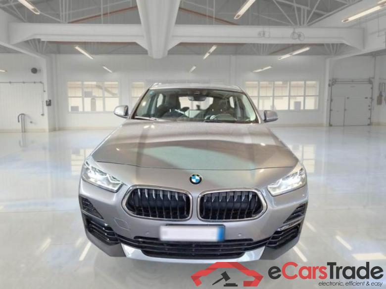 BMW X2 / 2017 / 5P / SUV SDRIVE 18D BUSINESS X #6