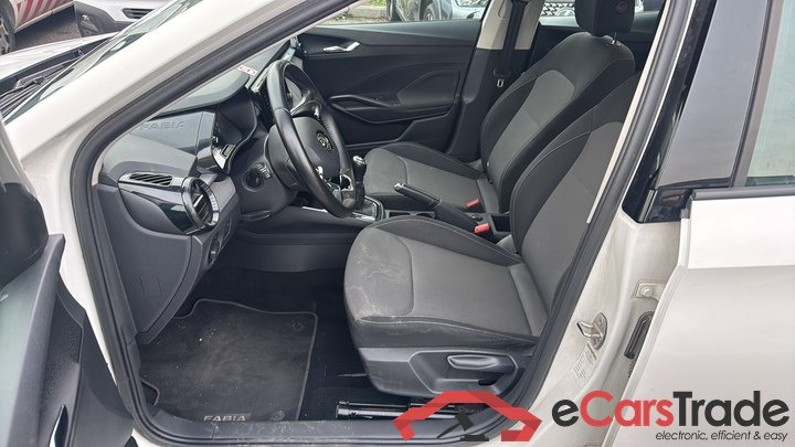 Skoda Fabia 1.0 MPI Ambition LED Display Klima PDC ... #5