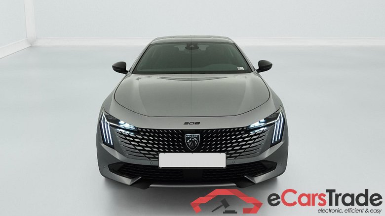 Peugeot 508 Hybrid 225 e-EAT8 Allure #2