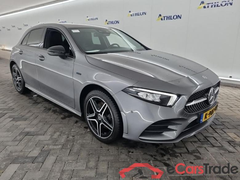 MERCEDES-BENZ A-klasse A 250 e 8G-DCT Business Sol AMG Limited 5D 160kW #2