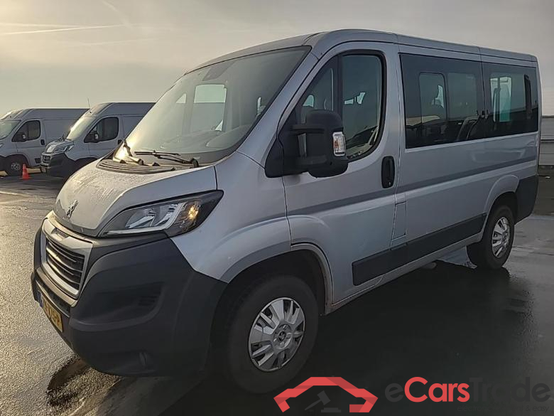 PEUGEOT Boxer Combi **GEEN REST BPM** 2.2 BlueHDi 140 330 L1H1 Combi Premium P 4D 103kW