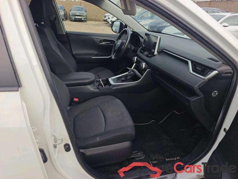 TOYOTA Rav4 / 2018 / 5P / todoterreno 2.5l 220H Advance #6