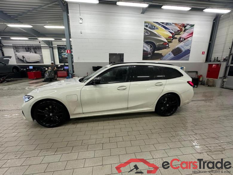 BMW 3 SW PHEV (G21) Touring 330eAS PHEV
