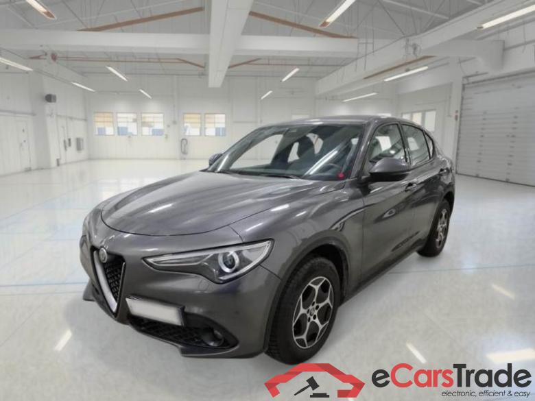 ALFA ROMEO STELVIO / 2017 / 5P / SUV 2.2 TD 190 CV SUPER BUSINESS AT8 Q4 #1