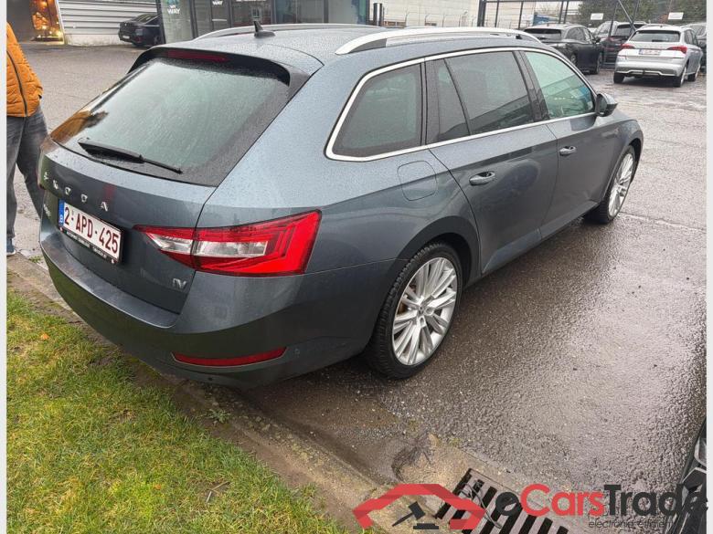 SKODA Superb Combi PHEV Superb Wagon Style 1,4 TSI iV 160 kW 6-speed automat. #3