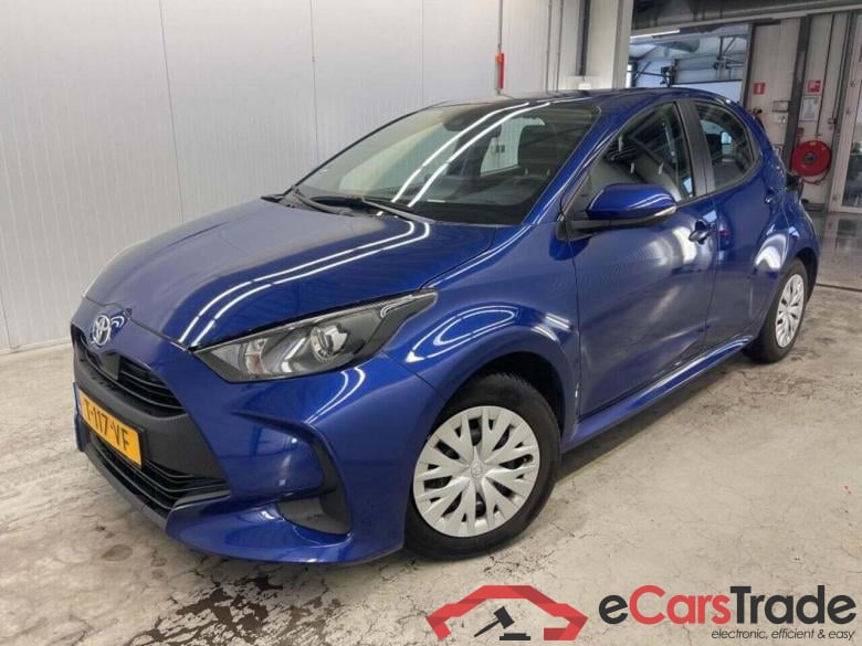 TOYOTA Yaris 1.5 Hyb. Active