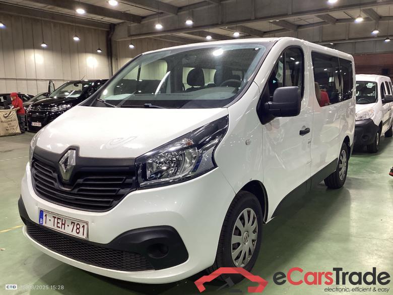 RENAULT TRAFIC PASSENGER DIESEL - 2014 1.6 dCi Grand Confort #2