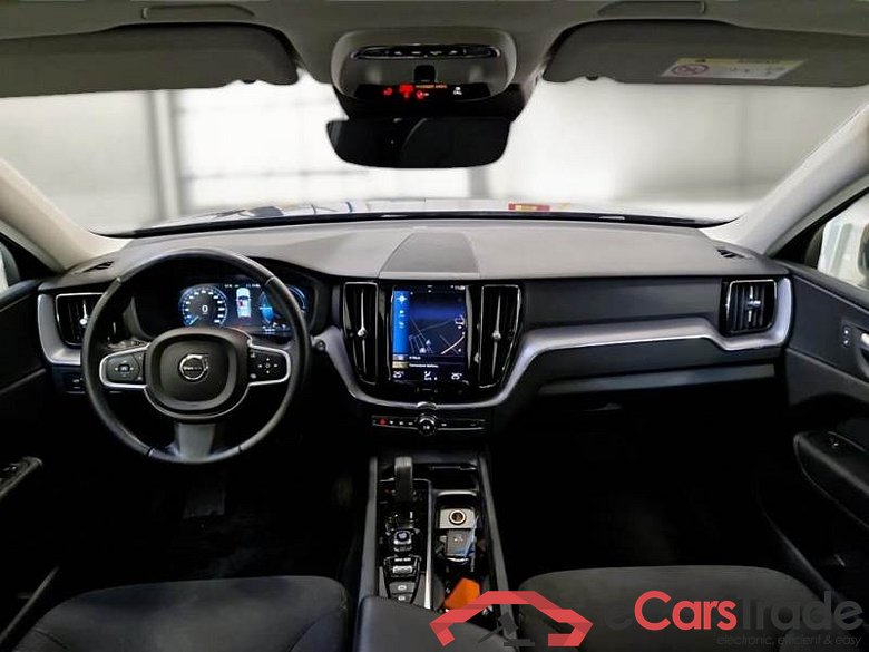 VOLVO XC60 / 2017 / 5P / SUV T6 PLUG-IN AWD AUTO RECHARGE INS. EXP #3