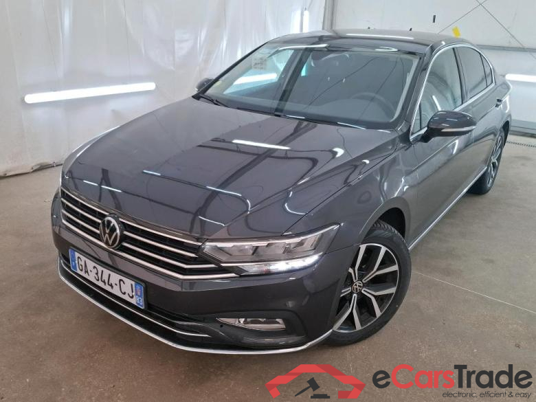 VOLKSWAGEN Passat / 2019 / 4P / Berline 2.0 TDI 150 SCR DSG7 LOUNGE