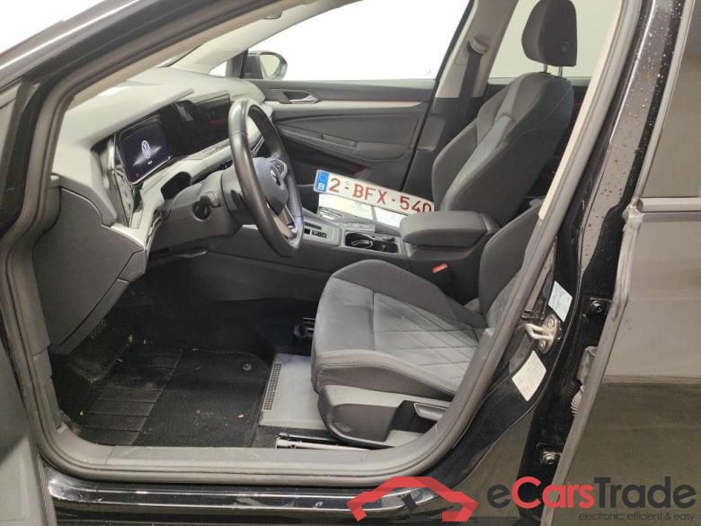 Volkswagen Golf Variant VIII 1.0 eTSI 81kW DSG Life 5d #3