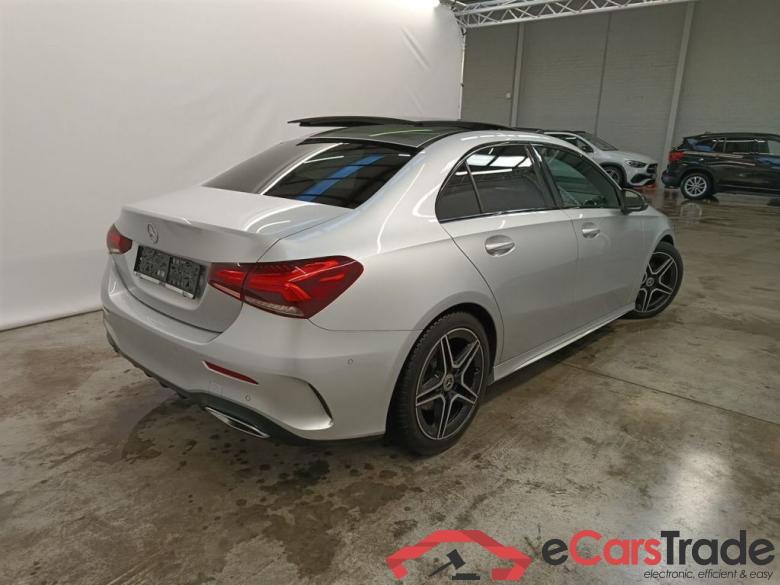 Mercedes-Benz A-Klasse Limousine A 200 Aut. 4d #2