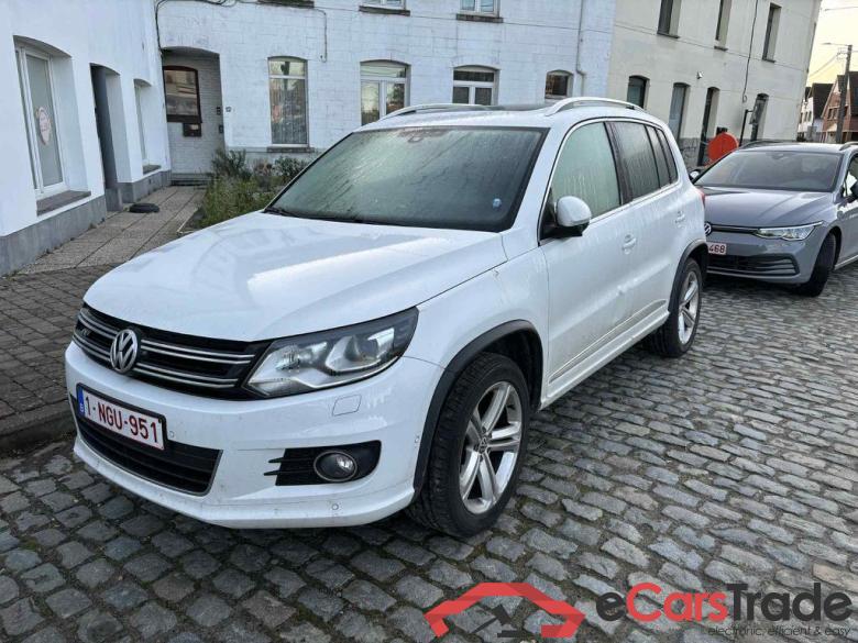 VOLKSWAGEN Tiguan Tiguan Sport & Style 1.4 TSI BlueMotion Technology 92 kW (125 ch) 6 vitesses manuel #1
