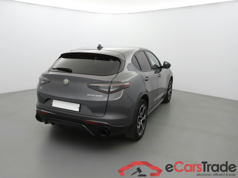 Alfa Romeo Stelvio Sprint 2.2 Diesel 160 ch #3